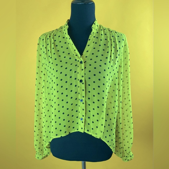 Forever 21 Sheer Lime Green Polka Dot Hi-Low Blouse Women’s Size Medium - Picture 2 of 10